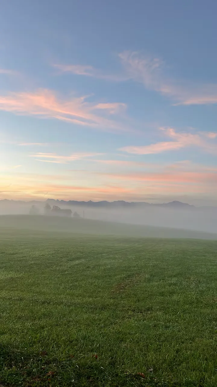 Reiterhof Allgäu – Hofansicht und Reitanlage am Leonhardshof Albrecht